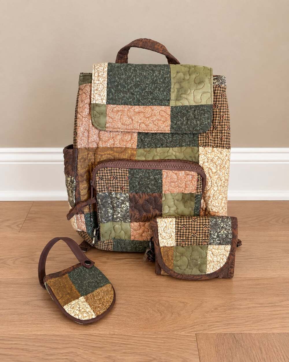 Donna Sharp Patchwork Quilted Backpack And Wallet Set